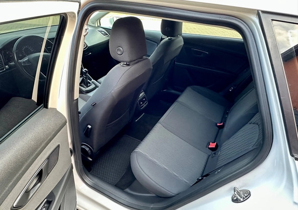 Seat Leon cena 39800 przebieg: 237777, rok produkcji 2014 z Zwoleń małe 781